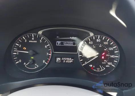 2015 Nissan Altima 2.5 S из США, поврежденный, VIN 1N4AL3AP2FC484095